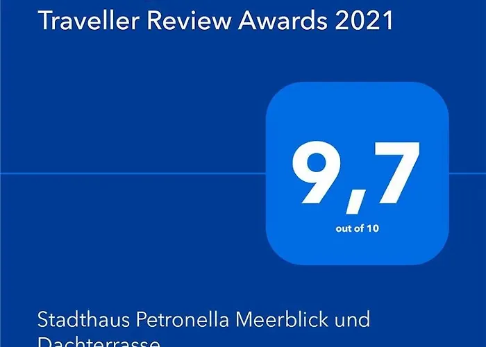 بيت للعطل Stadthaus Petronella Meerblick Und Dachterrasse كونيل ذي لا فرونتيرا