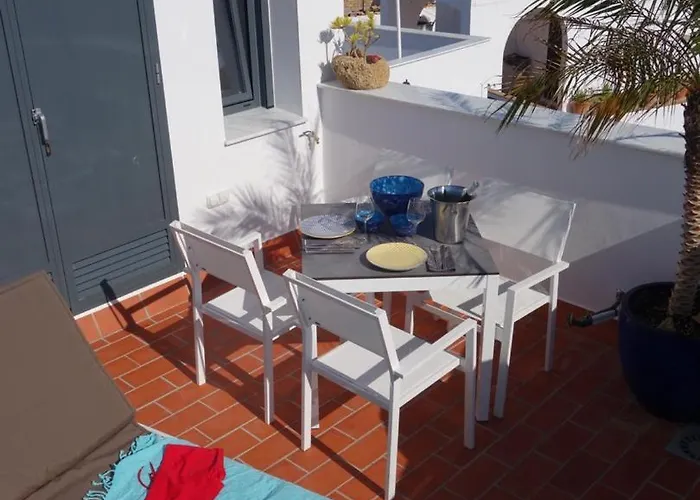 بيت للعطل Stadthaus Petronella Meerblick Und Dachterrasse كونيل ذي لا فرونتيرا